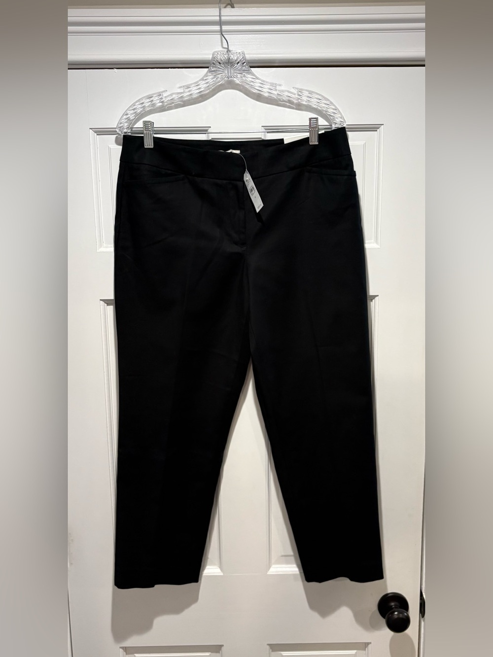 NWT Ann Taylor LOFT Julie Cropped Black Straight-Leg Size 10